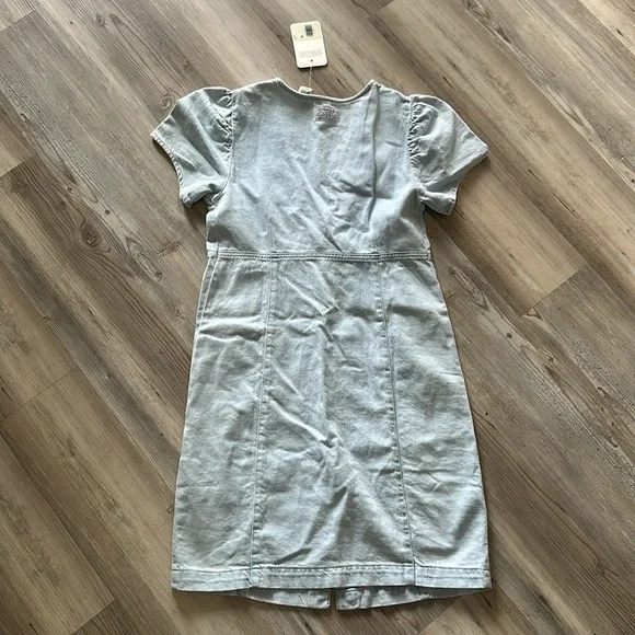 Levi’s Mini Denim Dress - Picture 3 of 3